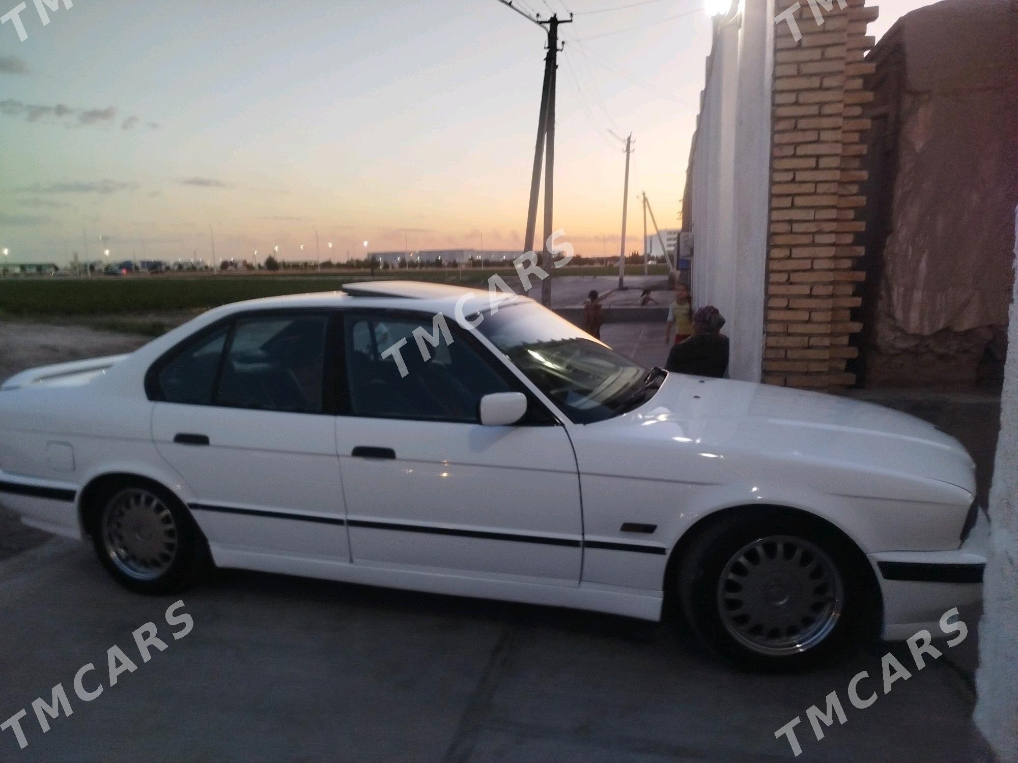 BMW 525 1993 - 65 000 TMT - Чарджоу - img 2