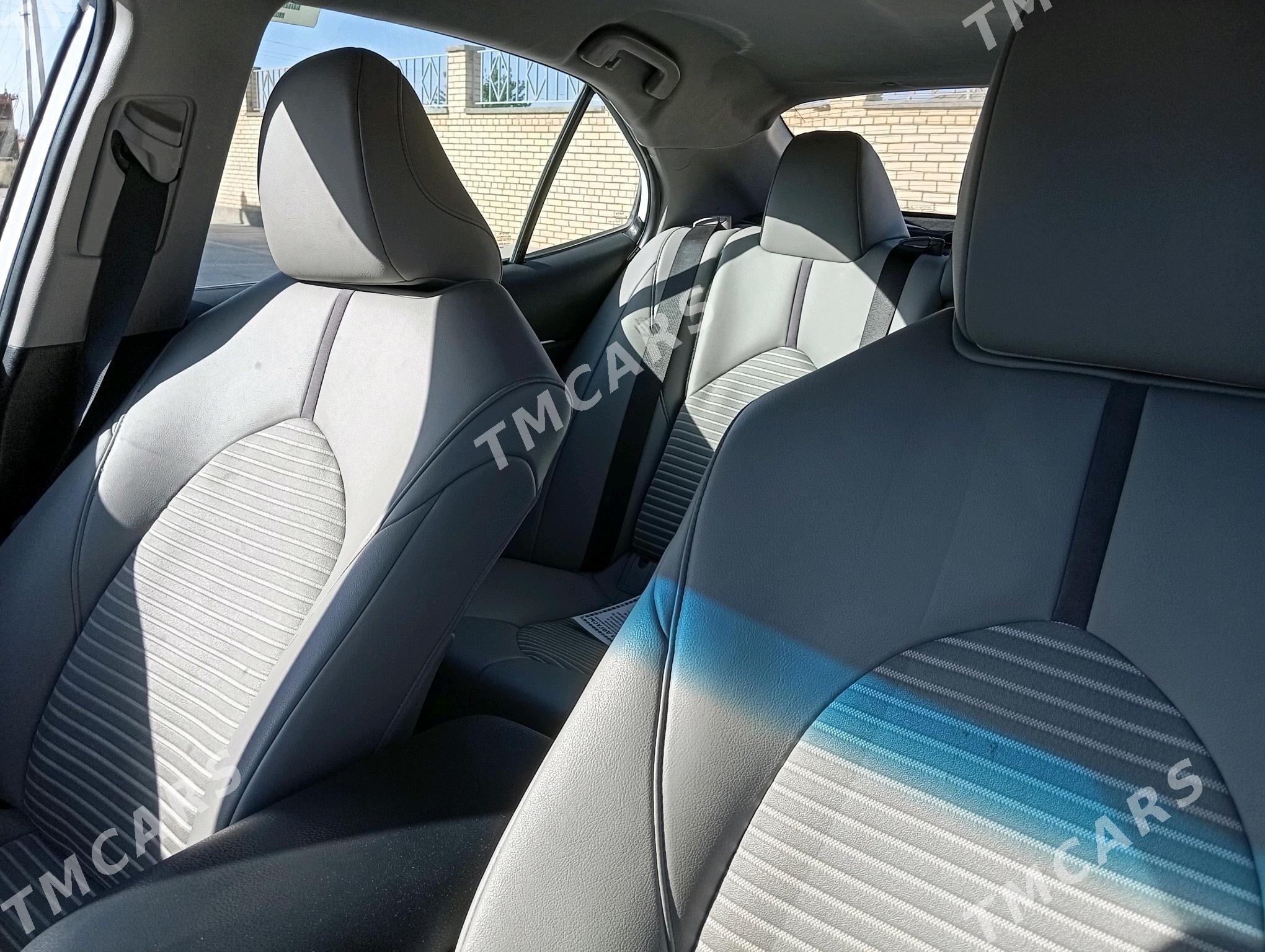 Toyota Camry 2020 - 255 000 TMT - Sarahs - img 4