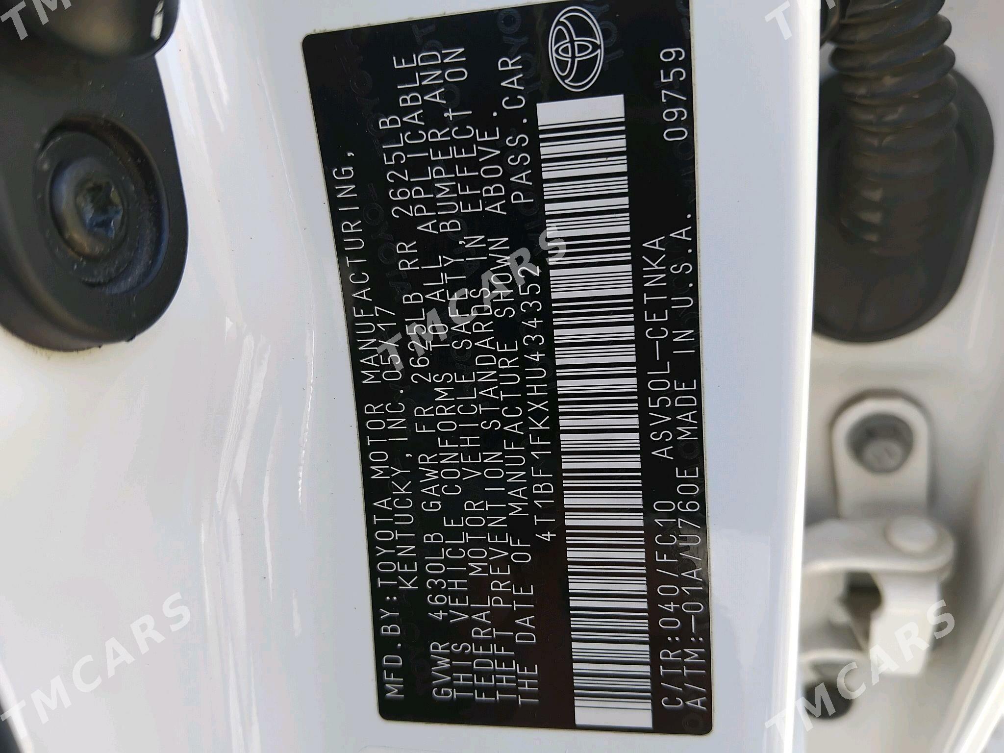 Toyota Camry 2017 - 285 000 TMT - Губадаг - img 3