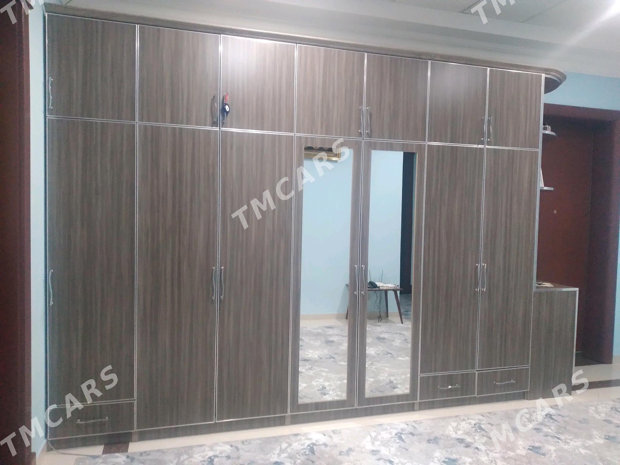 mebel - Moskowskiý köç. (10 ýyl abadançylyk şaýoly) - img 2