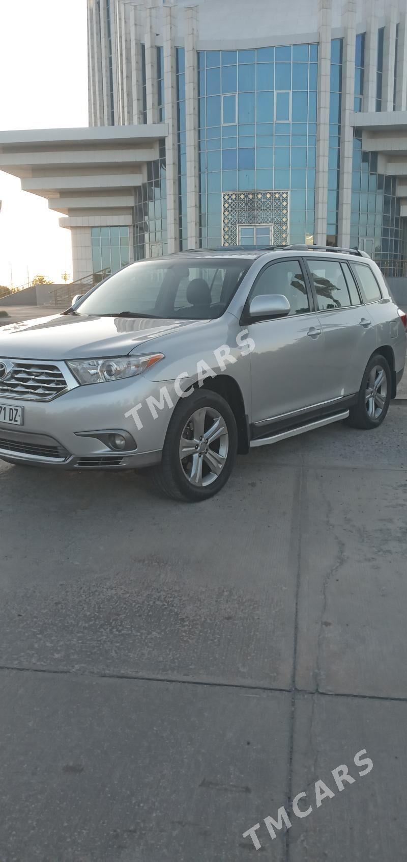 Toyota Highlander 2012 - 352 000 TMT - Дашогуз - img 2