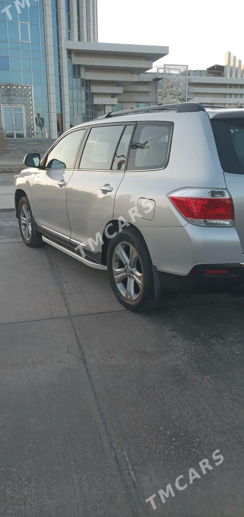 Toyota Highlander 2012 - 352 000 TMT - Дашогуз - img 9