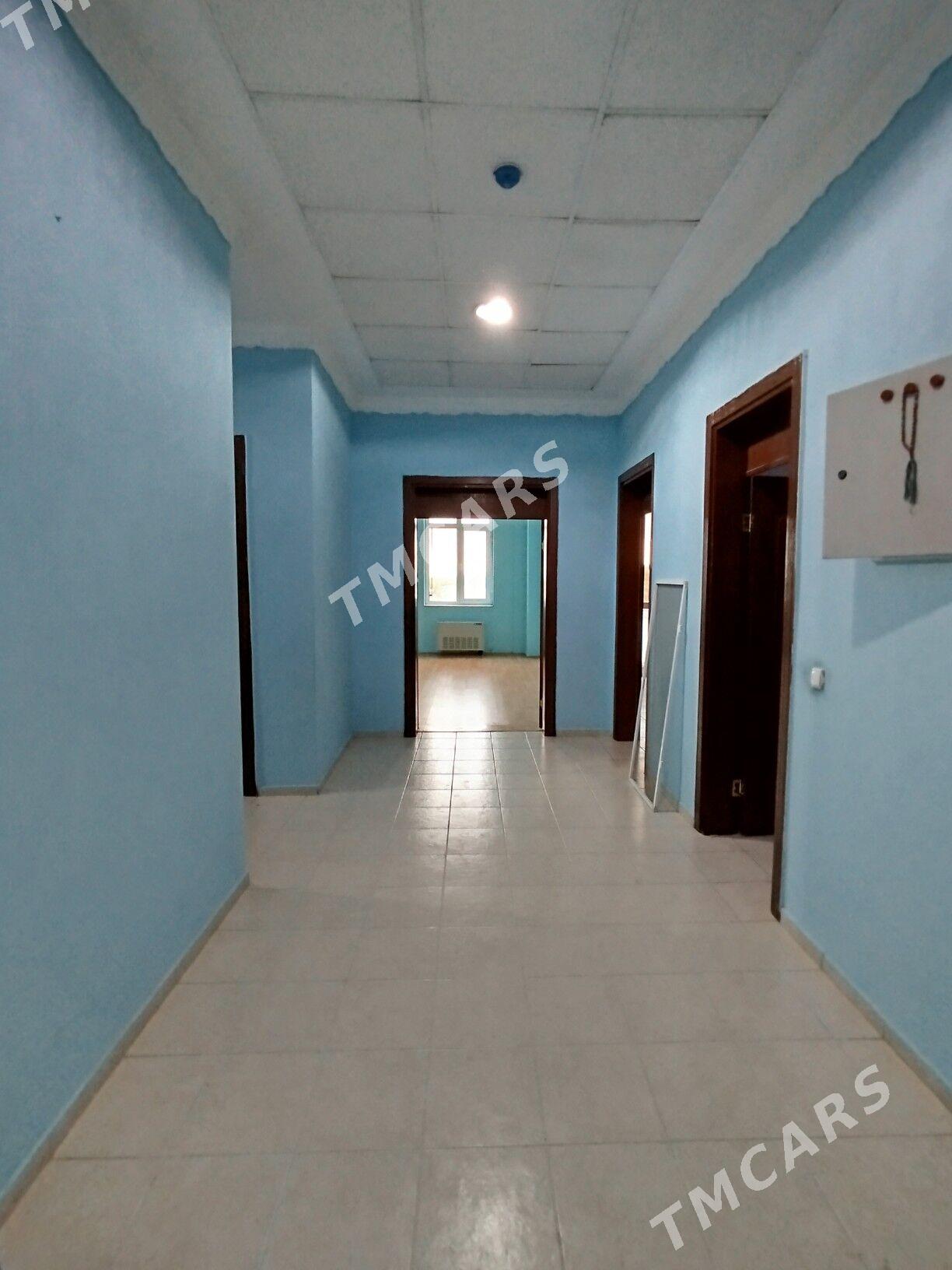 3ком.2эт.125м2. - Aşgabat - img 5