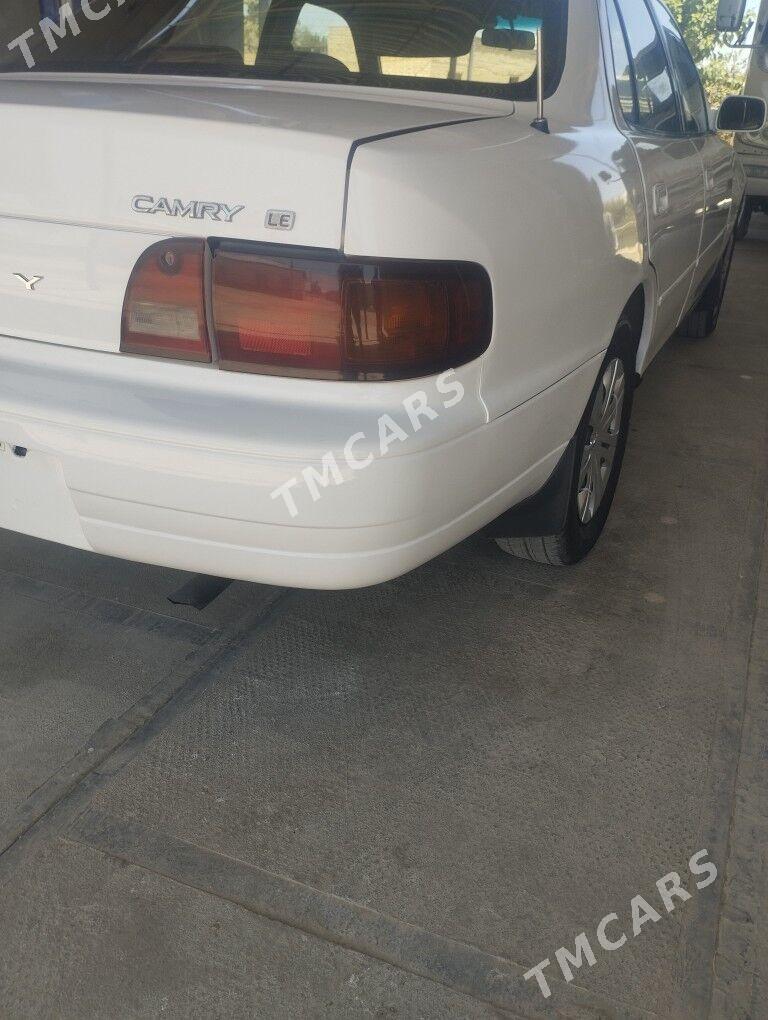 Toyota Camry 1996 - 85 000 TMT - Векильбазар - img 2