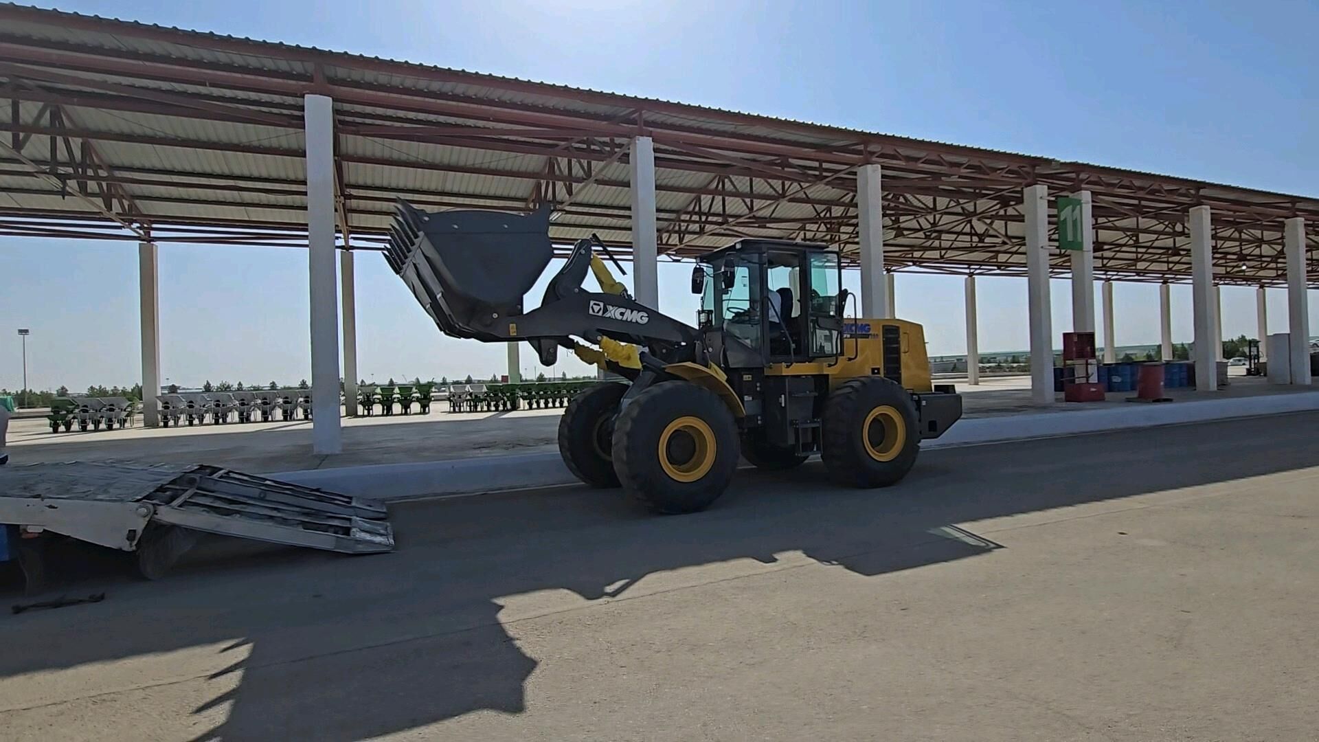 XCMG LW500F 2025 - 1 030 000 TMT - "Алтын Асыр" Гундогар базары ( Толкучка) - img 7