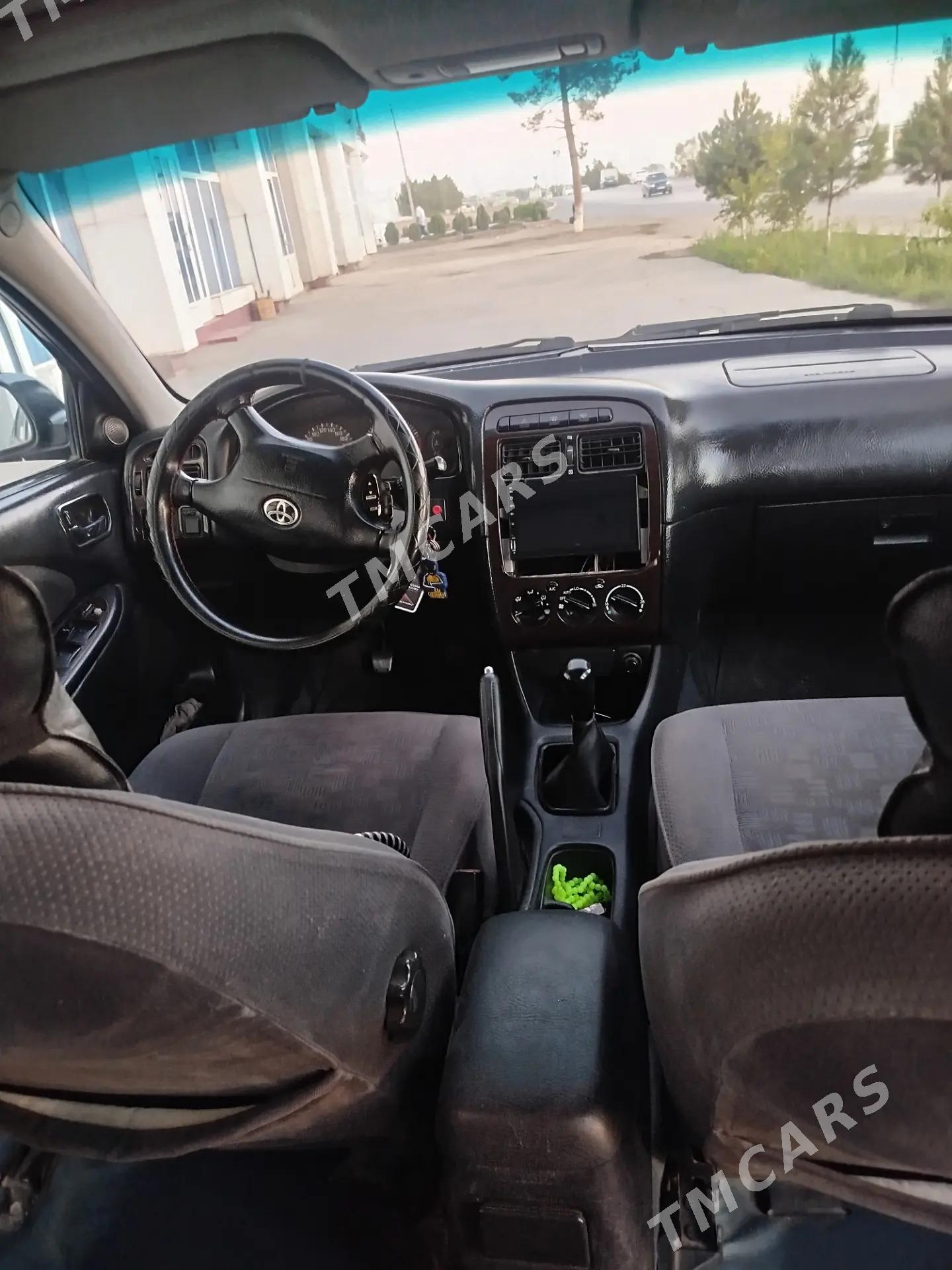 Toyota Avensis 2001 - 90 000 TMT - Türkmenabat - img 3