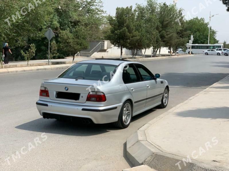 BMW E39 2002 - 151 000 TMT - Aşgabat - img 8