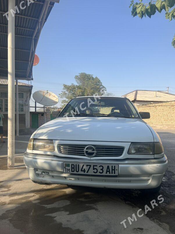 Opel Astra 1994 - 40 000 TMT - Кака - img 5