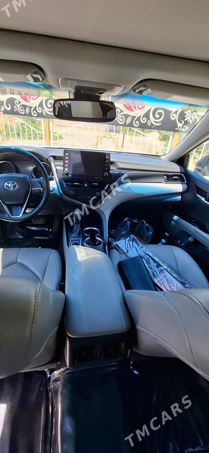 Toyota Camry 2019 - 360 000 TMT - Туркменабат - img 3