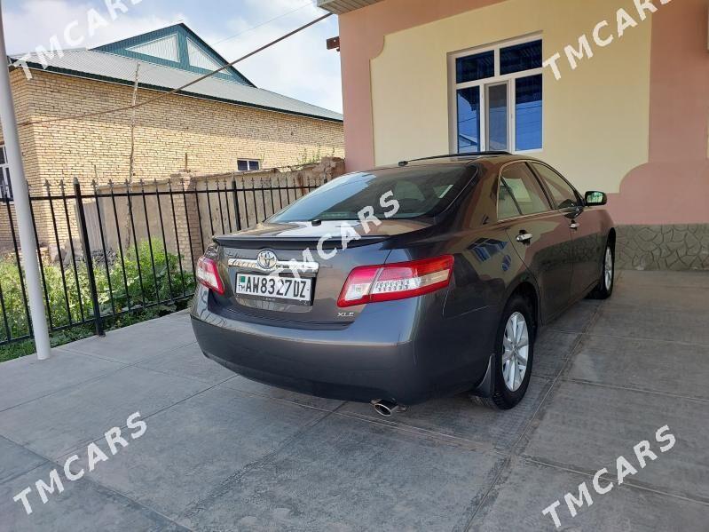 Toyota Camry 2010 - 220 000 TMT - Кёнеургенч - img 2