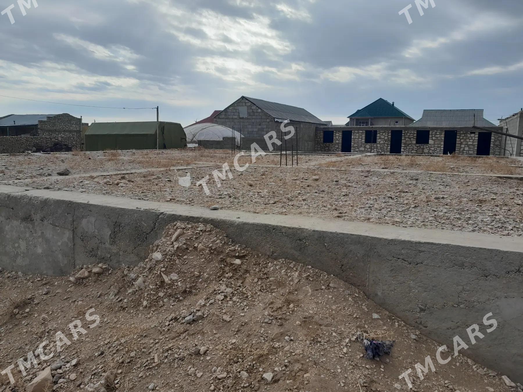 düzmergen satlyk ýer 41kw - Балканабат - img 5