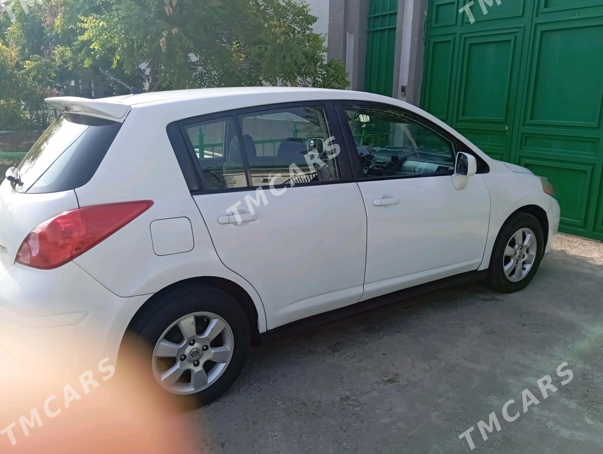 Nissan Versa 2012 - 133 000 TMT - Гуртли - img 5