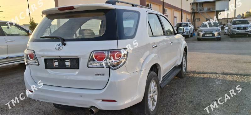 Toyota Fortuner 2013 - 300 000 TMT - Туркменабат - img 2
