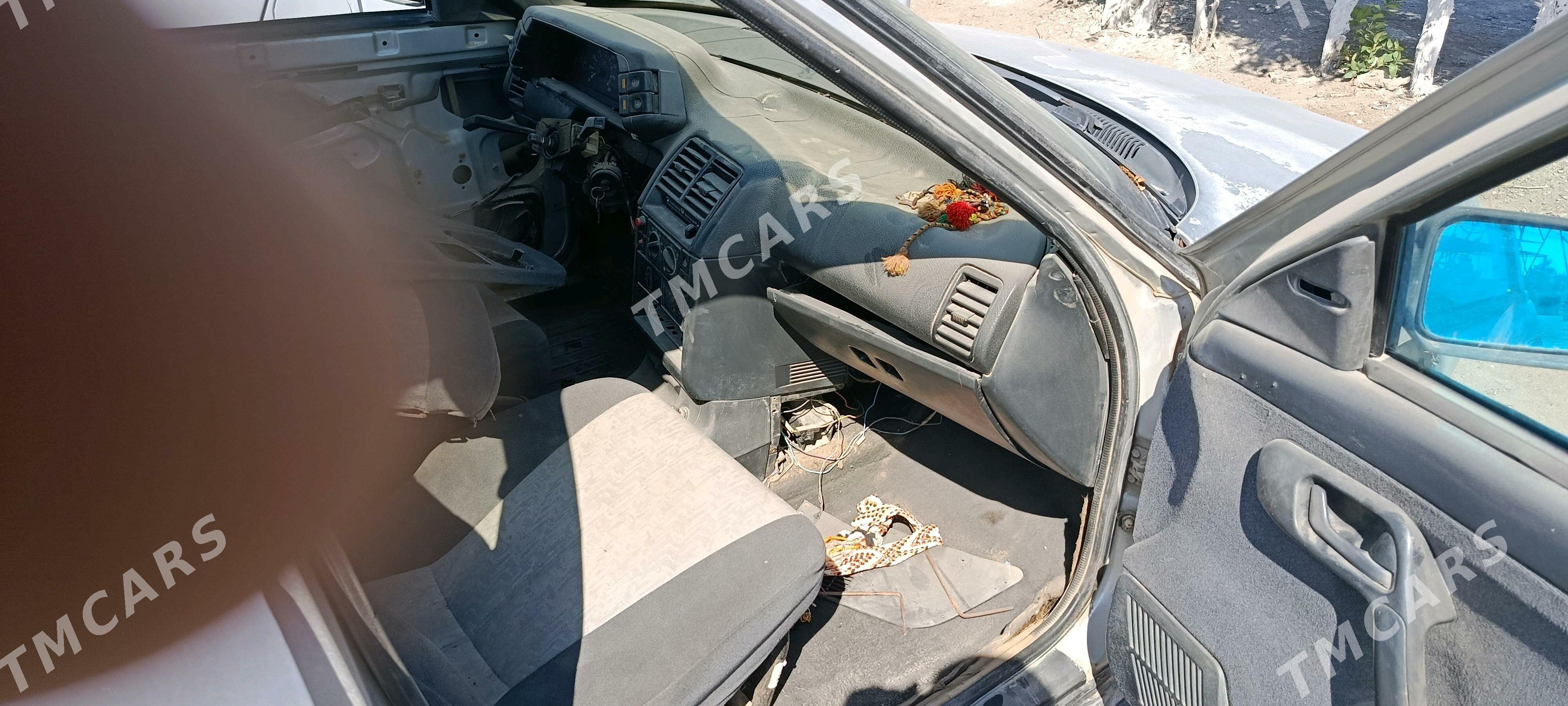 Lada 2110 2002 - 5 000 TMT - Türkmenbaşy - img 6
