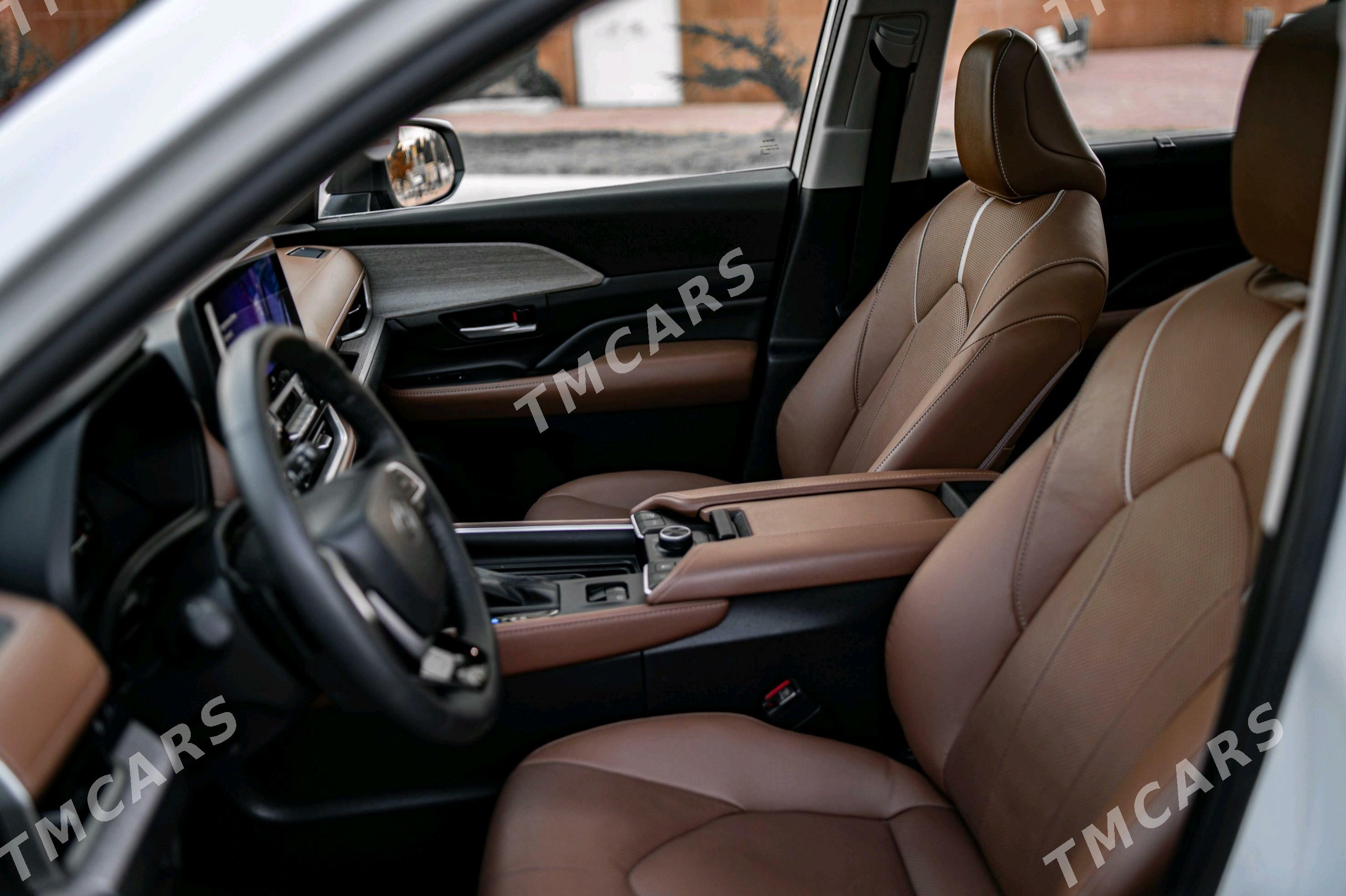 Toyota Grand Highlander 2023 - 900 000 TMT - Мары - img 9
