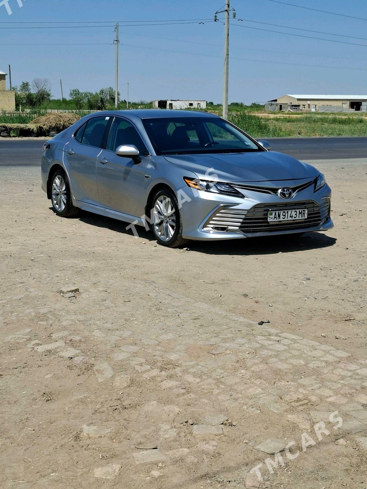 Toyota Camry 2021 - 320 000 TMT - Sakarçäge - img 2