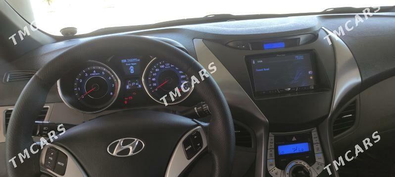 Hyundai Elantra 2011 - 168 000 TMT - Ашхабад - img 4