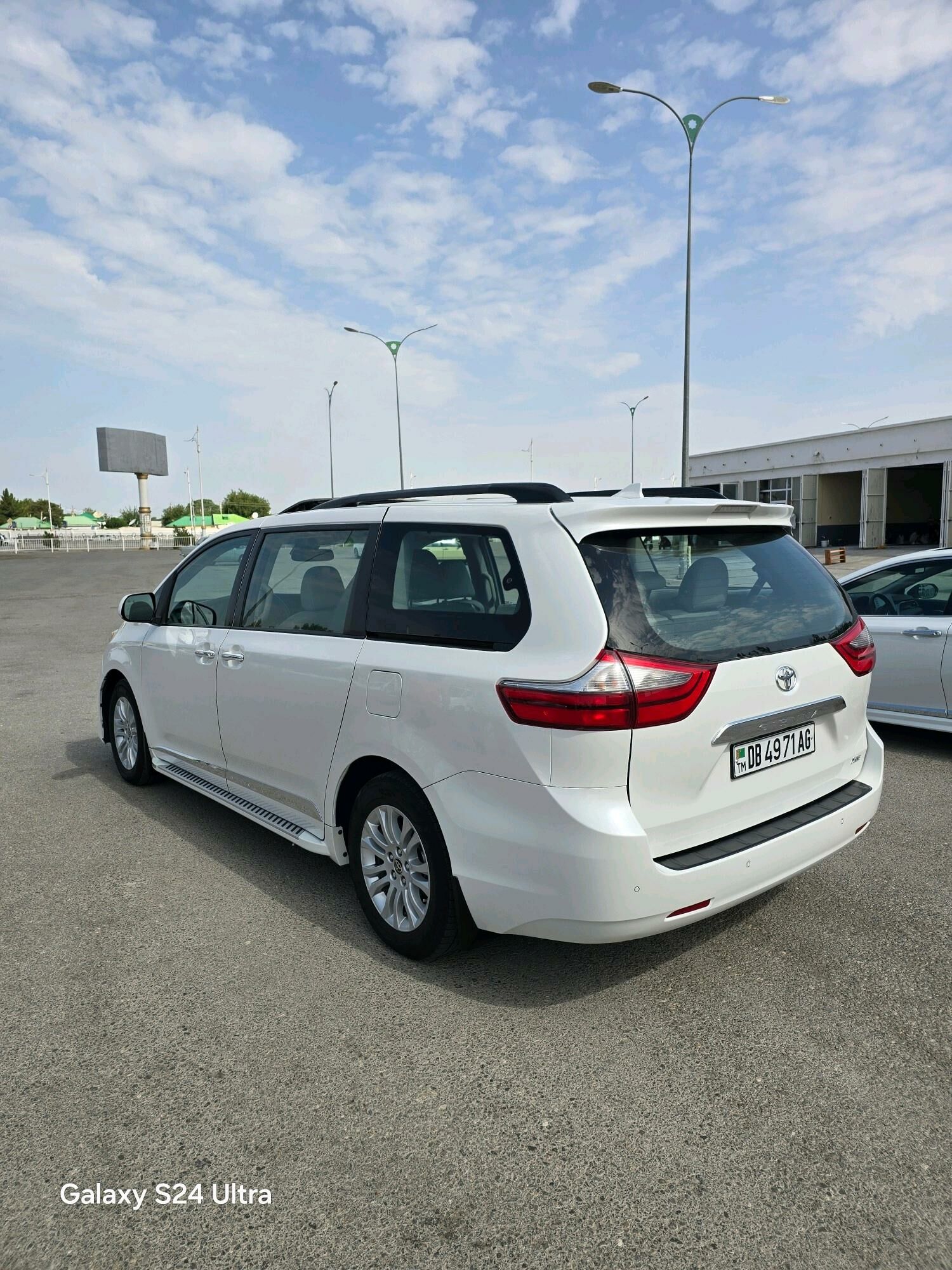 Toyota Sienna 2020 - 439 000 TMT - Чоганлы - img 3