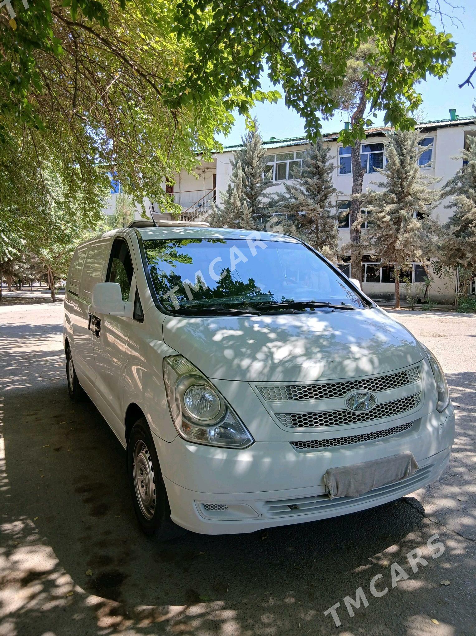 Hyundai H-1 2010 - 260 000 TMT - Çoganly - img 6