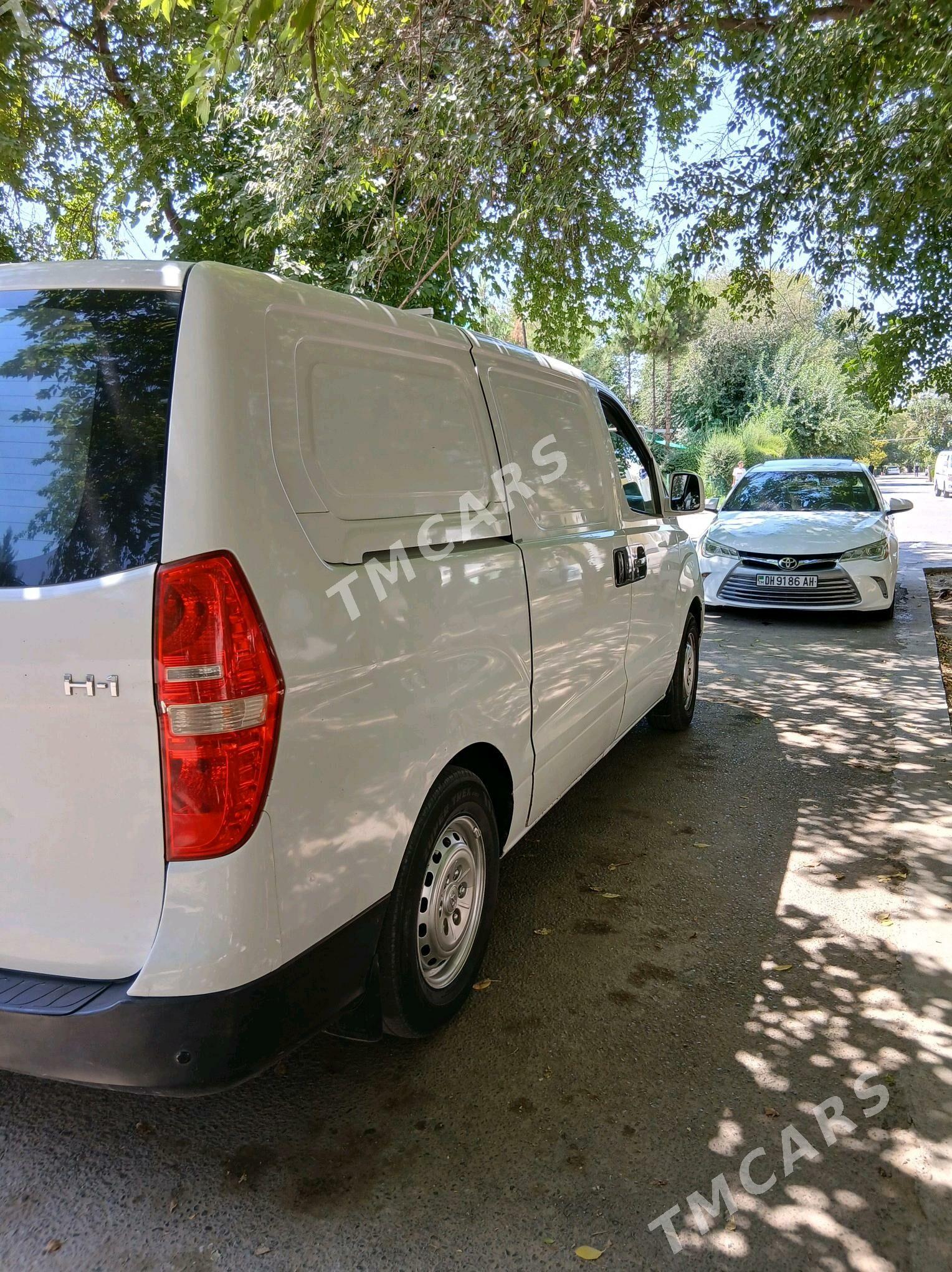 Hyundai H-1 2010 - 260 000 TMT - Çoganly - img 8