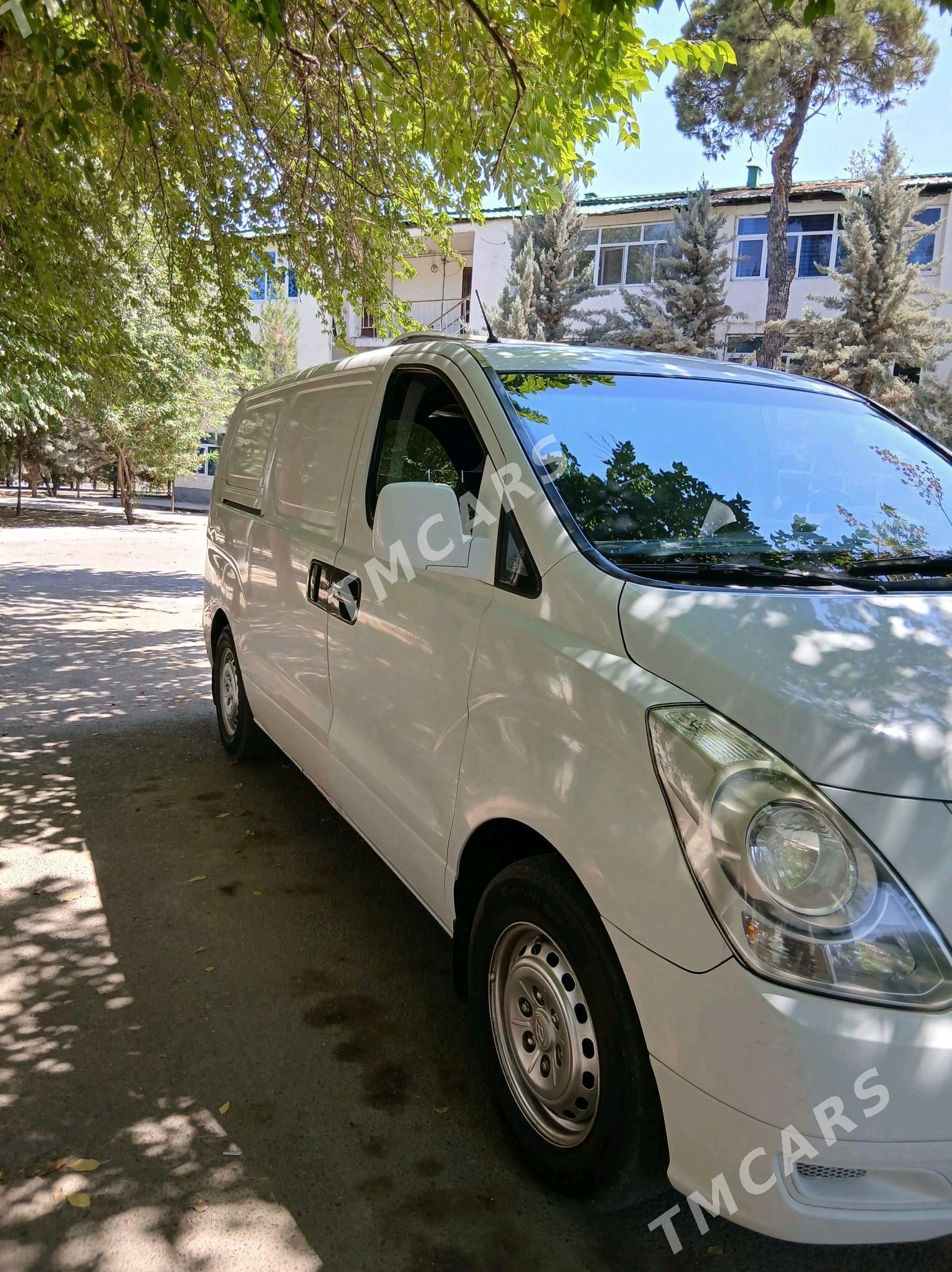 Hyundai H-1 2010 - 260 000 TMT - Çoganly - img 7