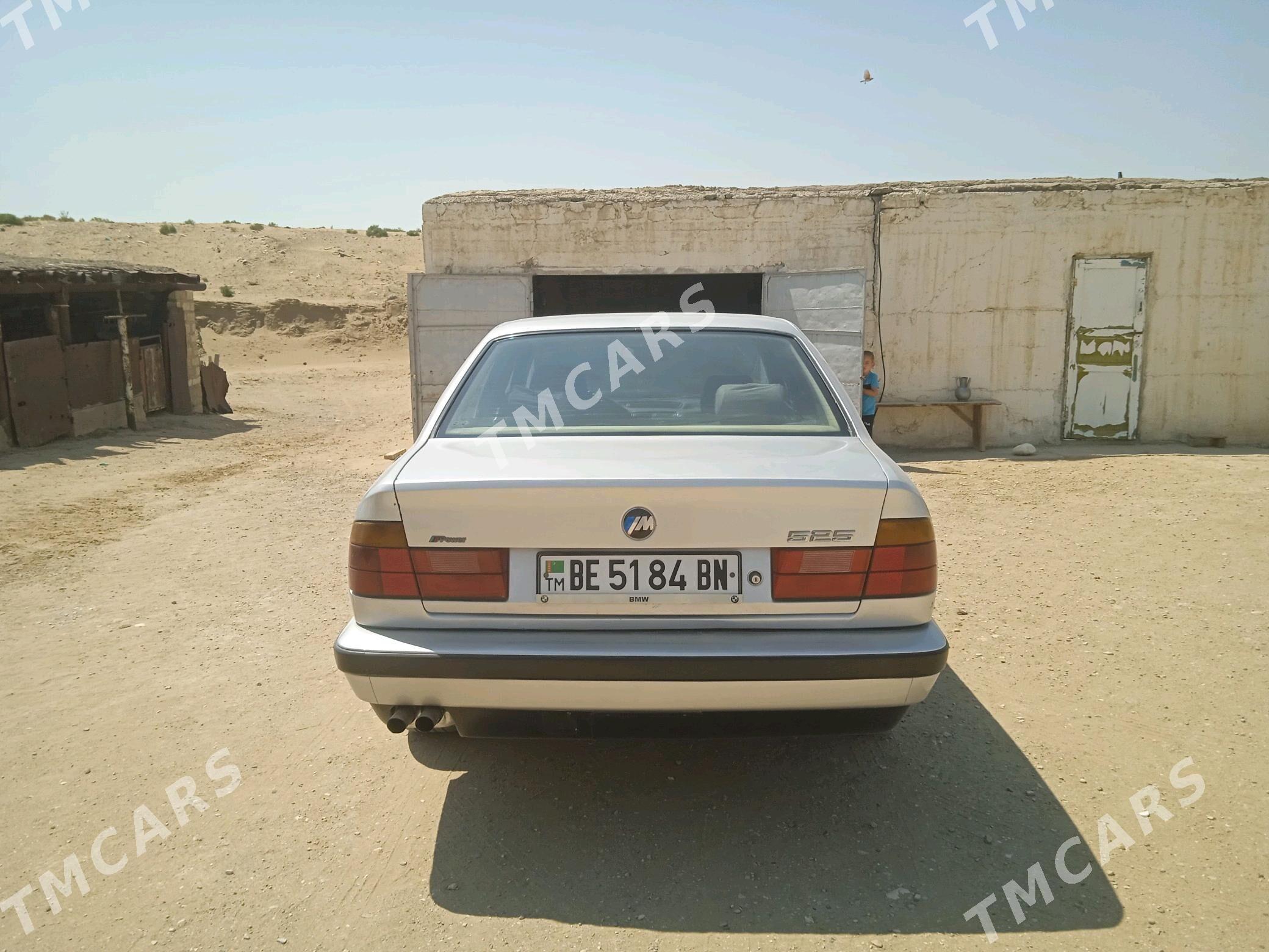 BMW 525 1990 - 54 000 TMT - Гумдаг - img 2