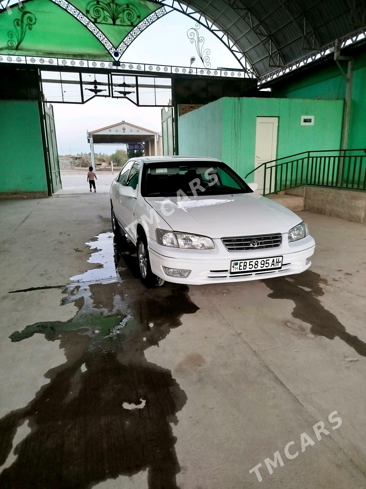 Toyota Camry 2000 - 126 000 TMT - Tejen - img 3