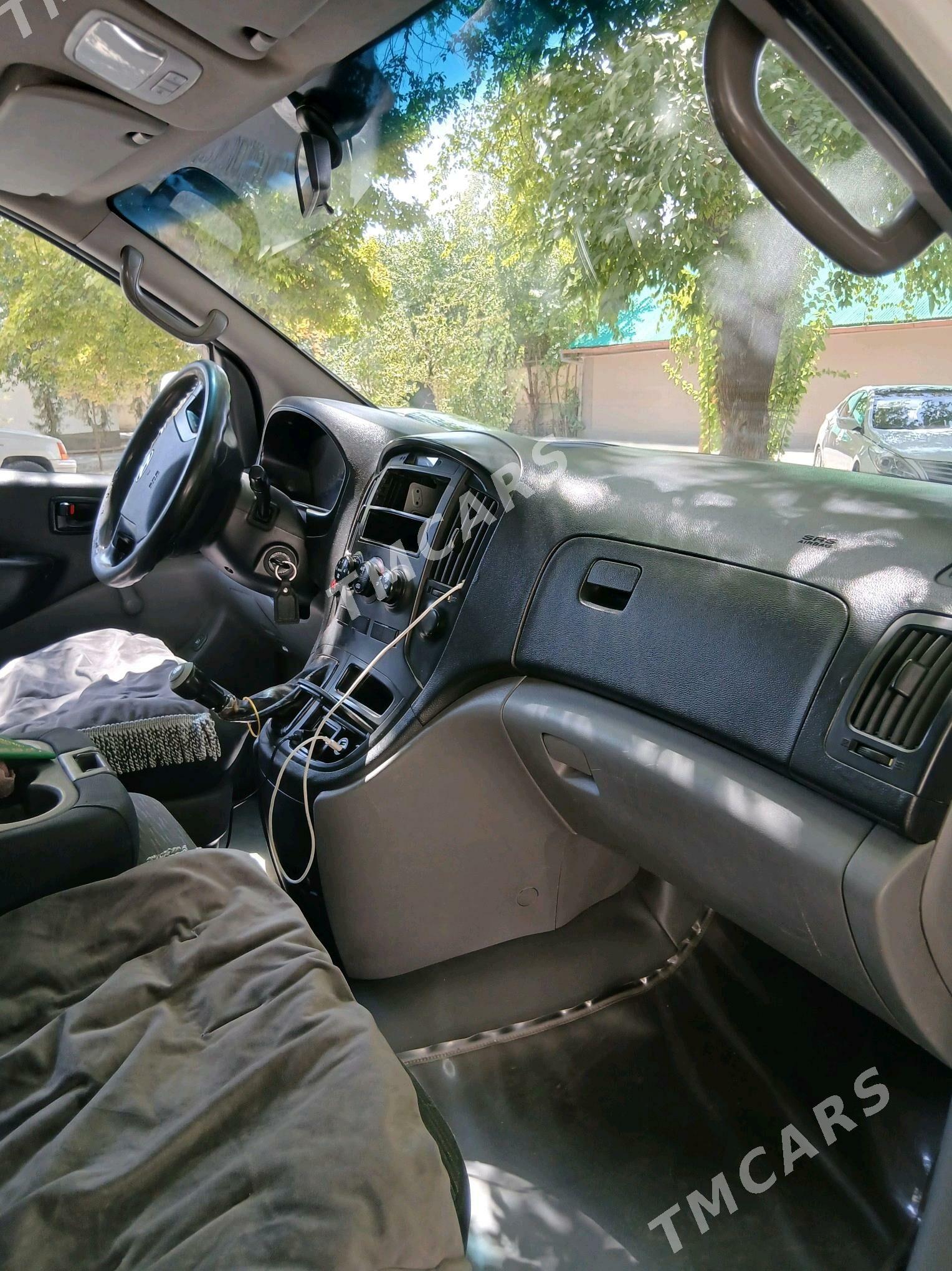 Hyundai H-1 2015 - 280 000 TMT - Çoganly - img 4