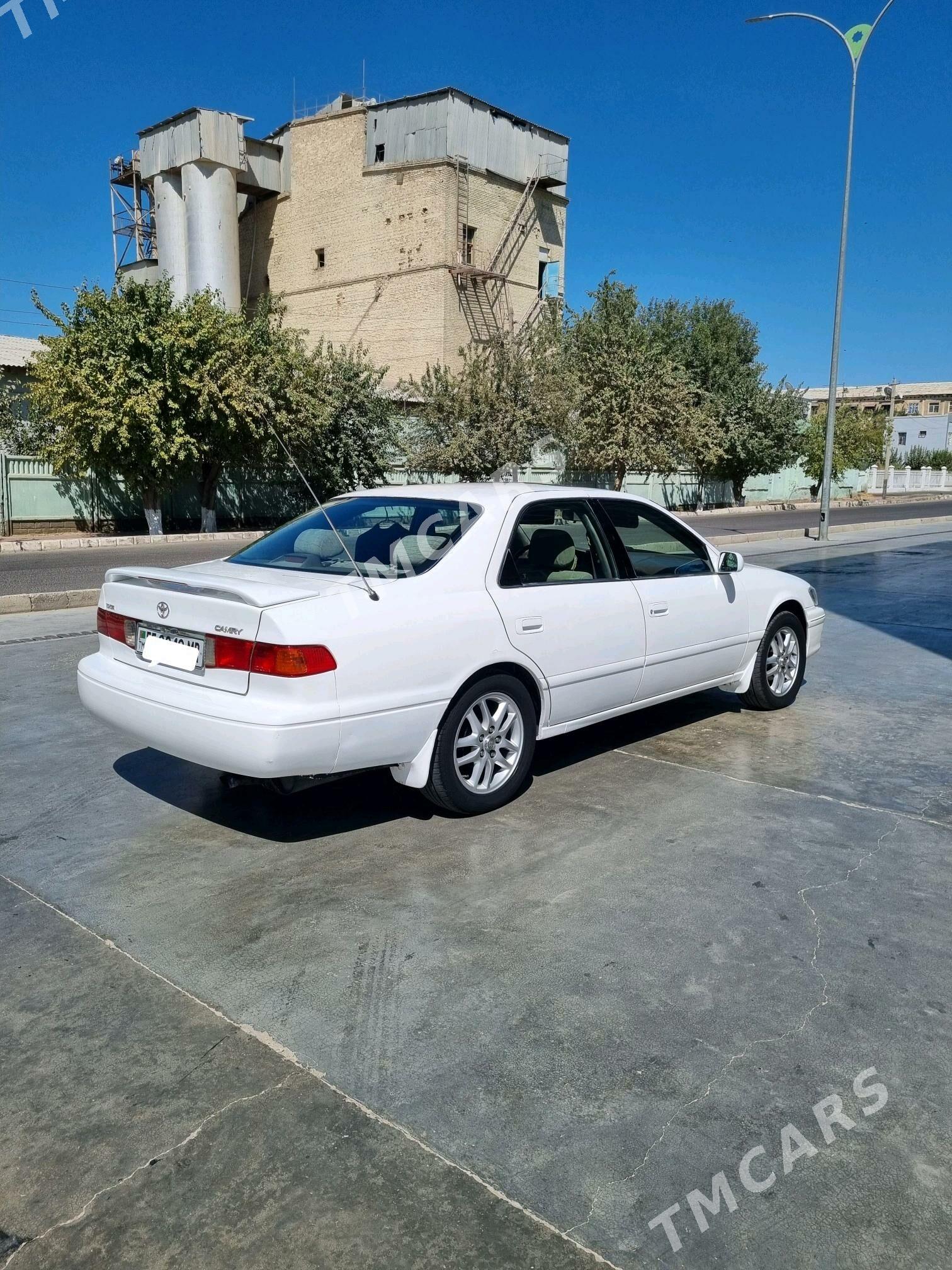 Toyota Camry 2000 - 138 000 TMT - Mary - img 5