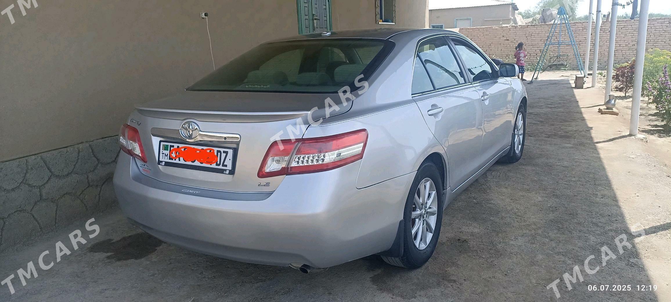 Toyota Camry 2010 - 200 000 TMT - Türkmenbaşy etr. - img 9