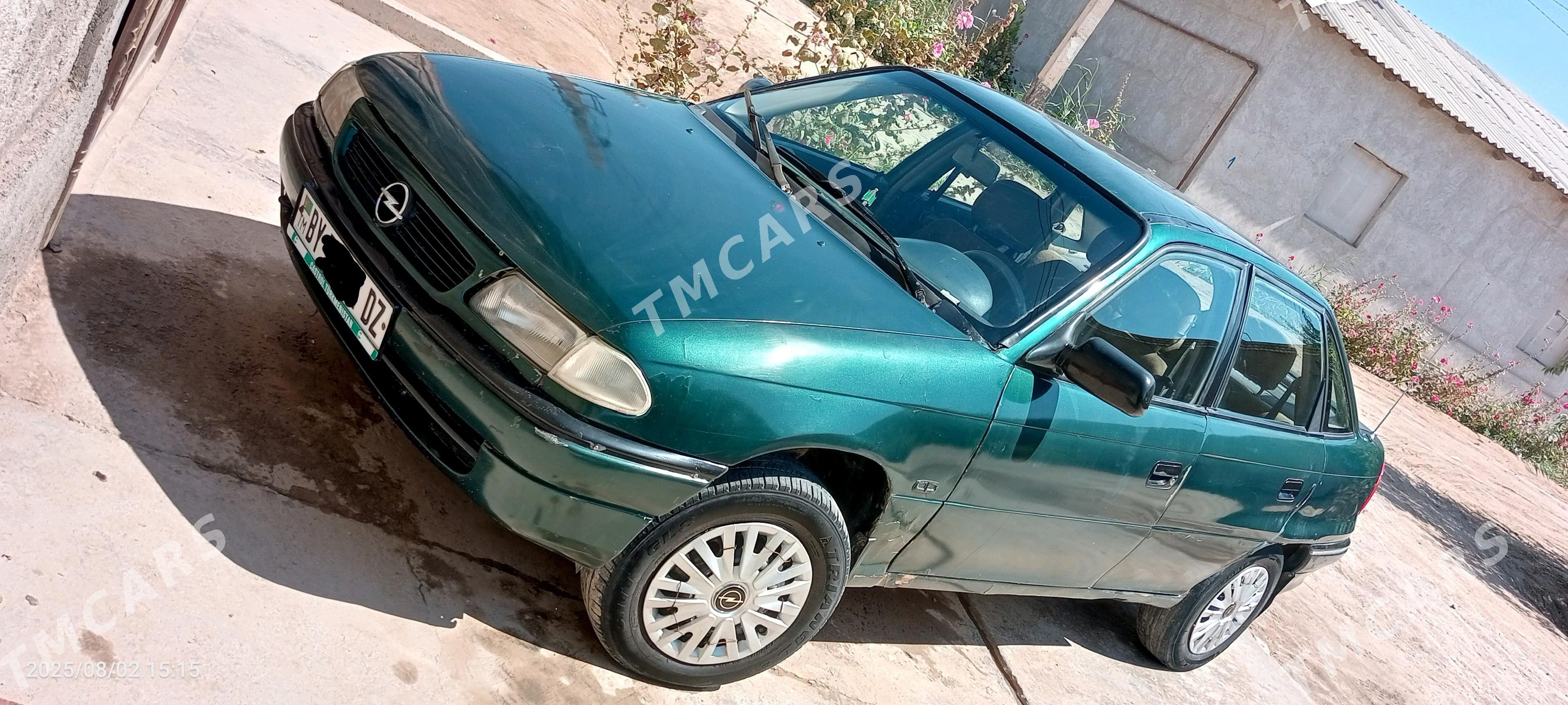 Opel Astra 1993 - 35 000 TMT - Türkmenbaşy etr. - img 4