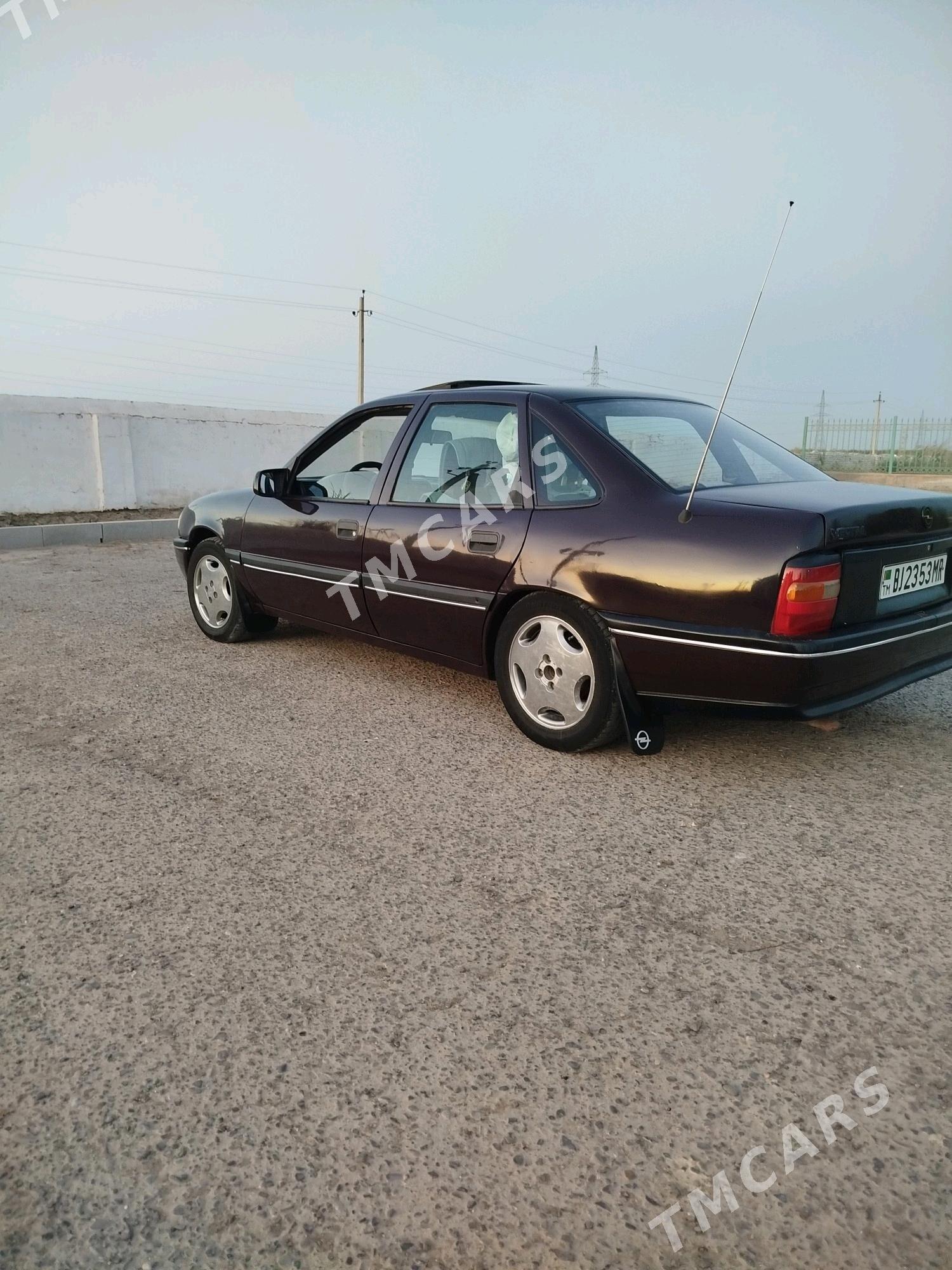 Opel Vectra 1994 - 35 000 TMT - Мары - img 4