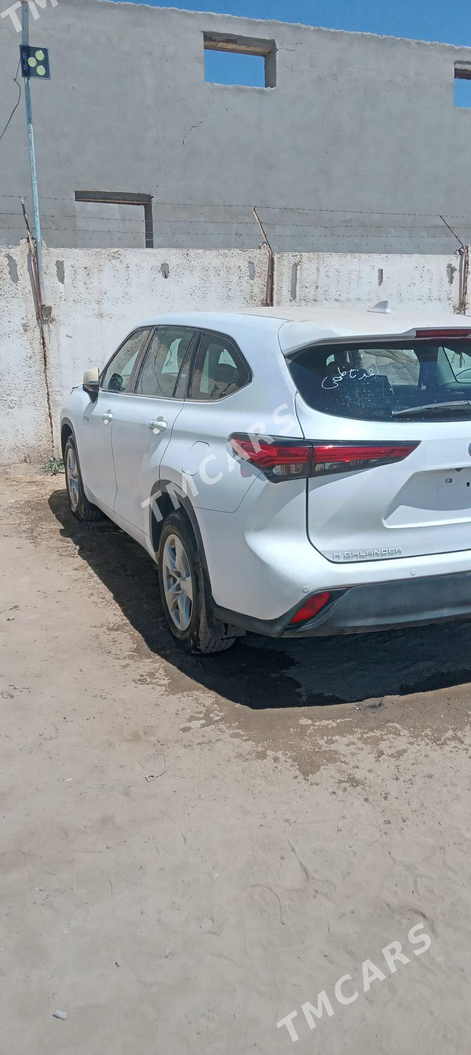 Toyota Highlander Hybrid 2022 - 380 000 TMT - Mary - img 6