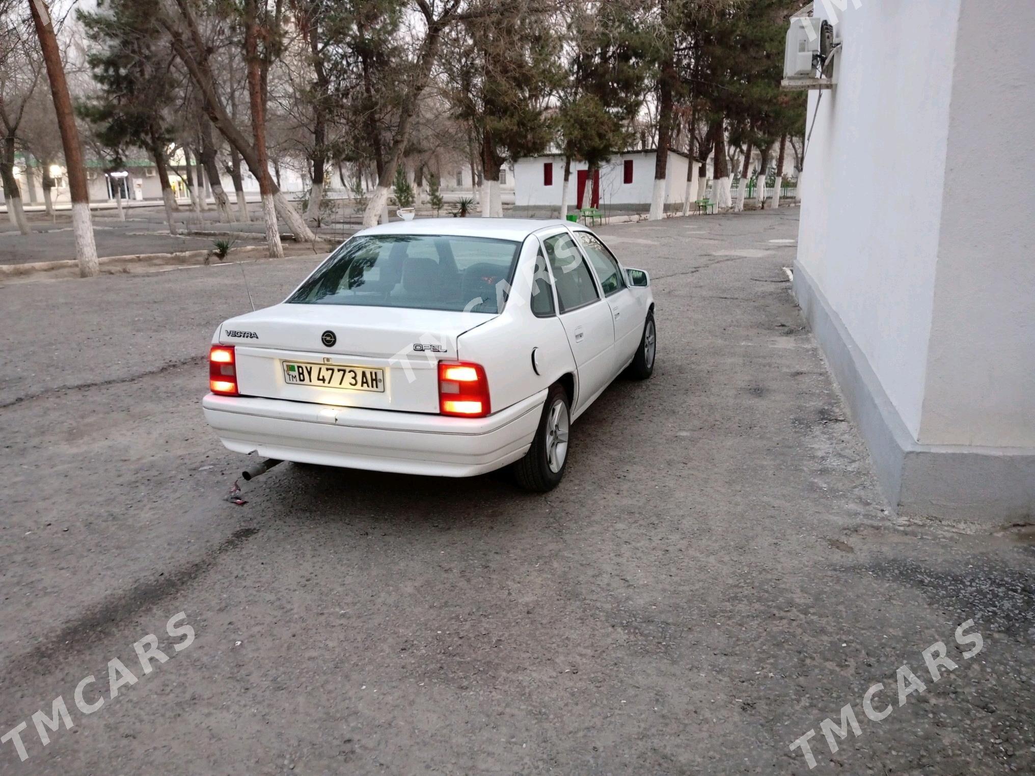 Opel Vectra 1989 - 30 000 TMT - Gökdepe - img 2