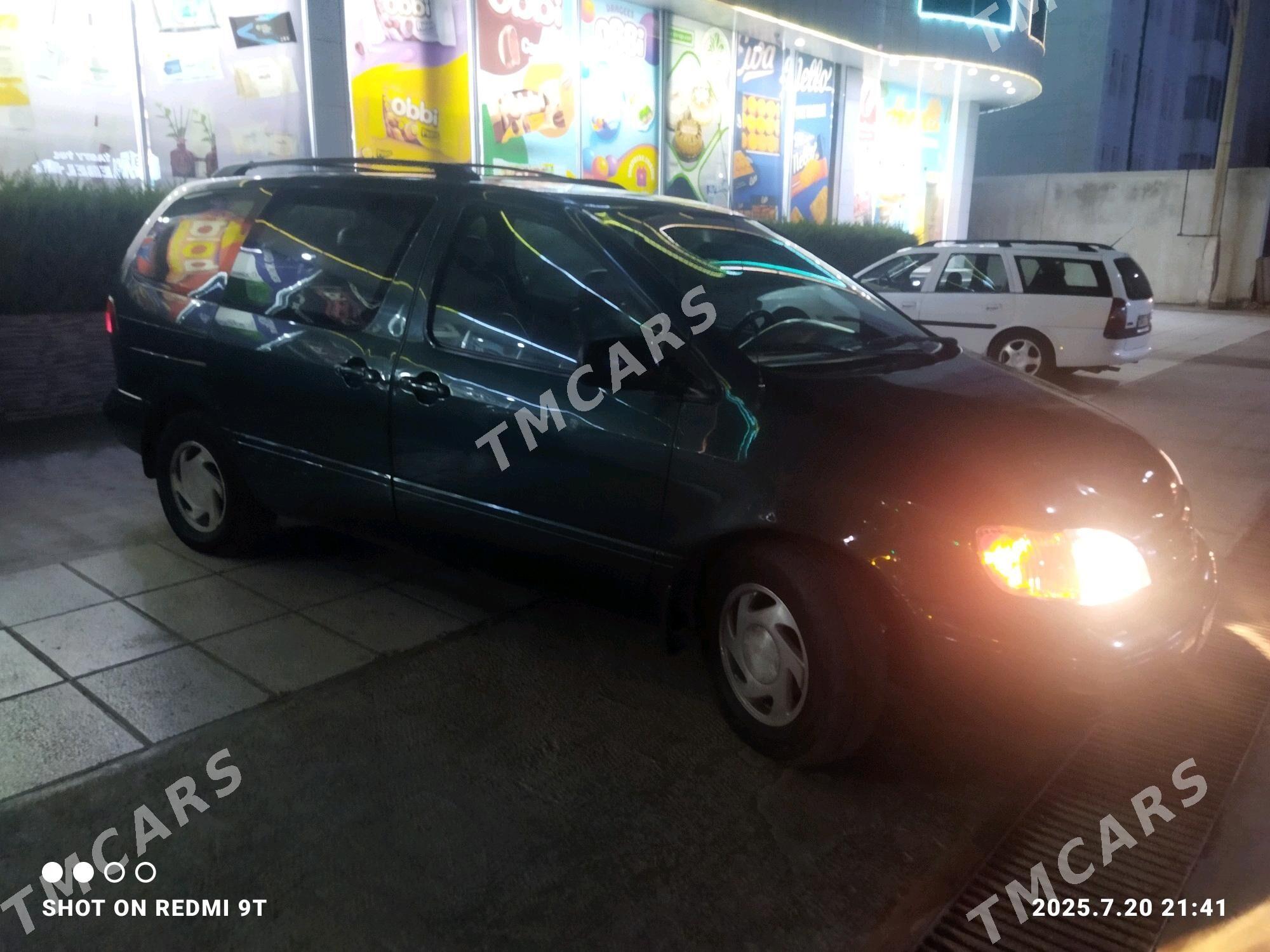 Toyota Sienna 2000 - 130 000 TMT - Мары - img 5