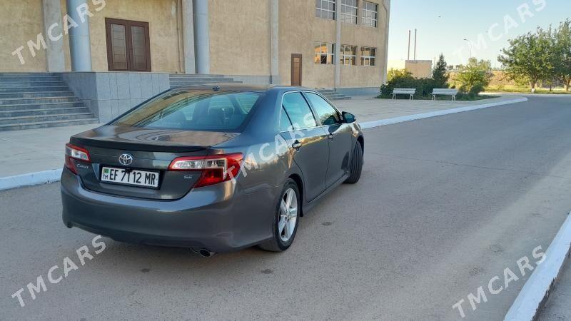 Toyota Camry 2012 - 218 000 TMT - Ёлётен - img 5
