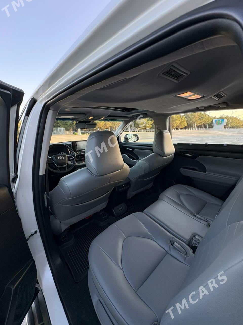 Toyota Highlander 2022 - 540 000 TMT - Туркменабат - img 7