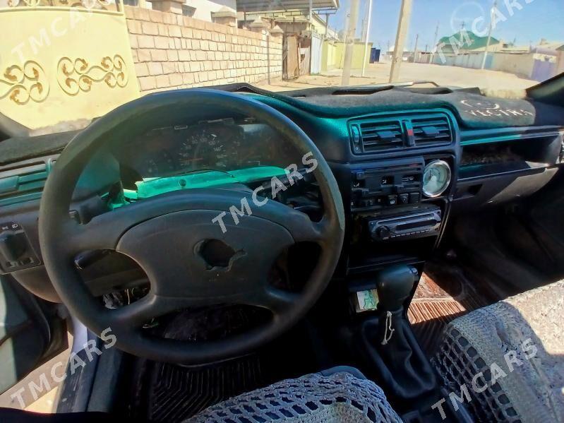 Toyota Marino 1994 - 24 000 TMT - Балканабат - img 5
