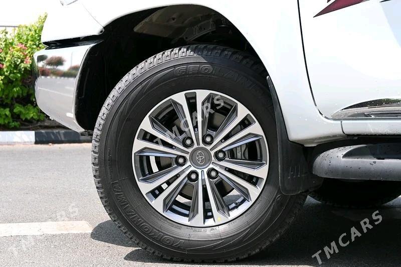Toyota Hilux 2022 - 610 000 TMT - Balkanabat - img 6