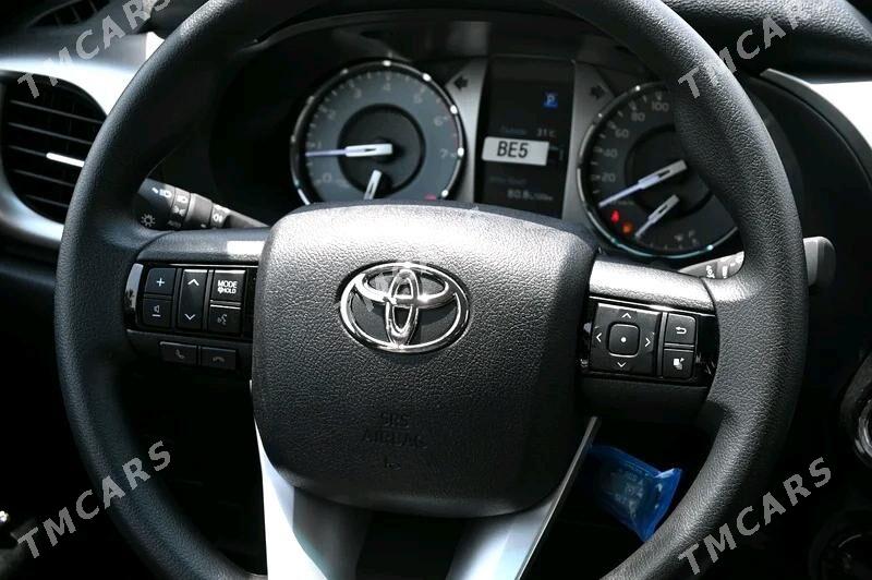 Toyota Hilux 2022 - 610 000 TMT - Balkanabat - img 8