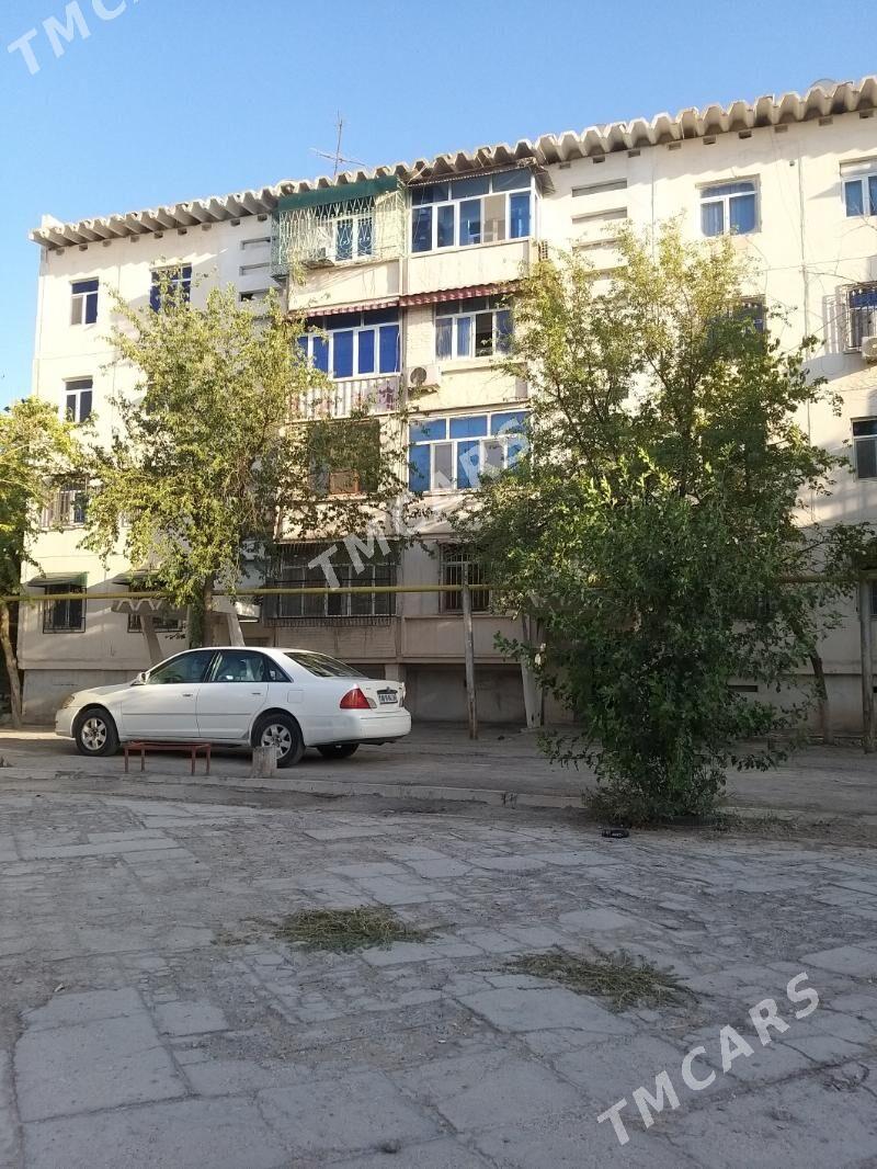 2х ком кв 3пункт новый дом - Türkmenabat - img 6