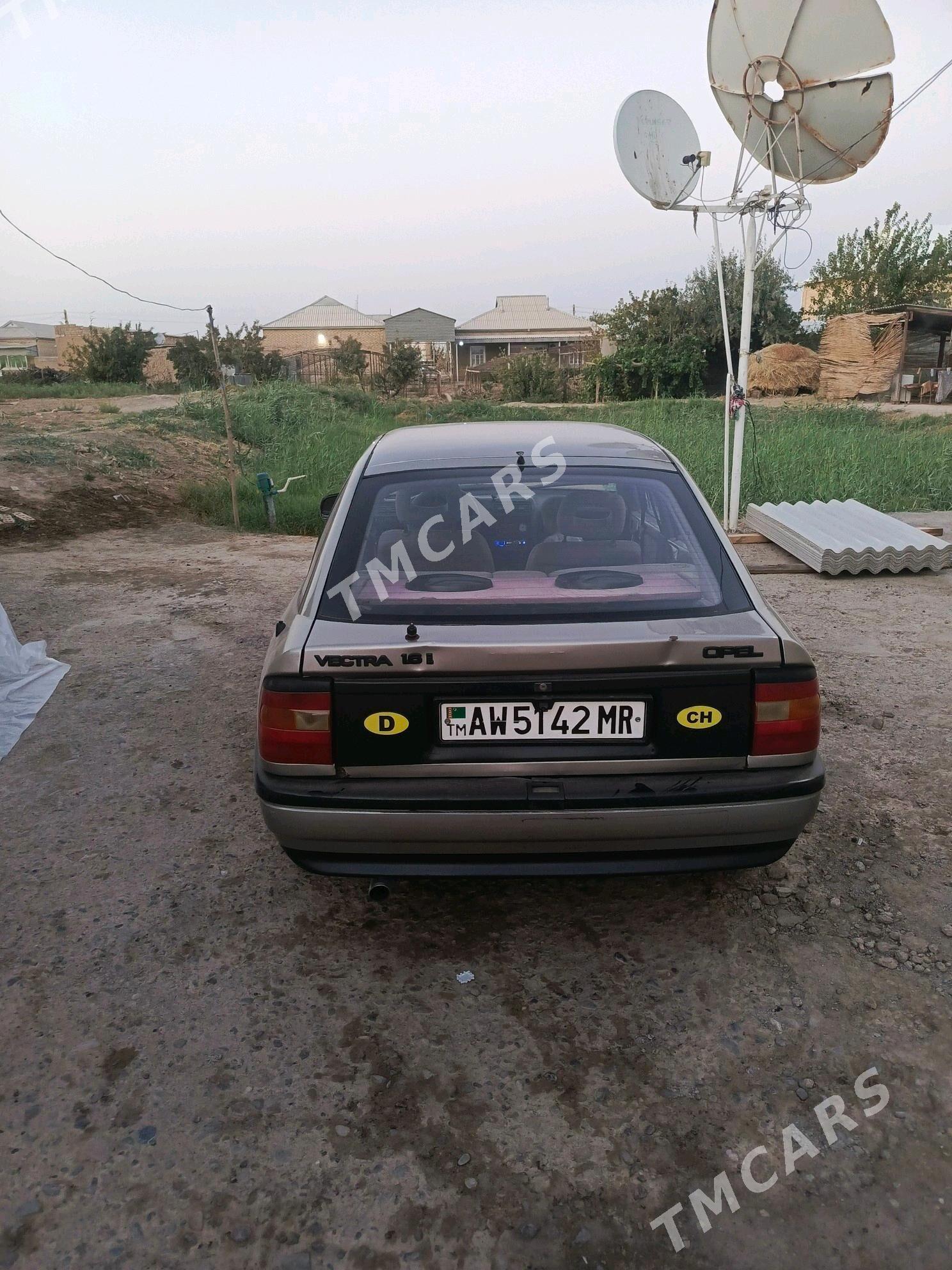 Opel Vectra 1991 - 30 000 TMT - Mary - img 2