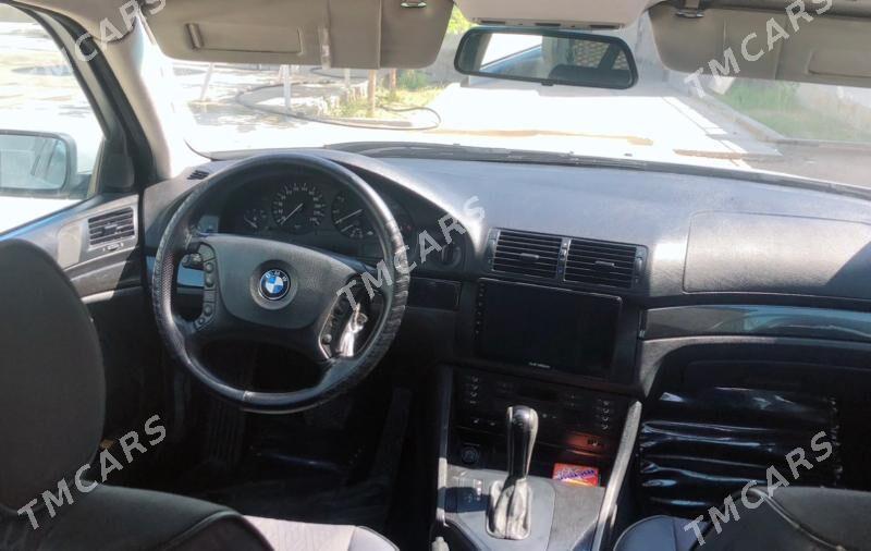 BMW E39 2002 - 112 000 TMT - Балканабат - img 2