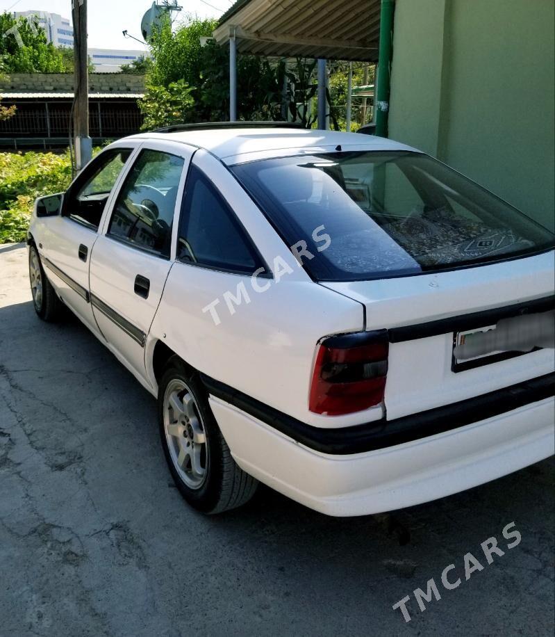 Opel Vectra 1992 - 27 000 TMT - Ашхабад - img 2