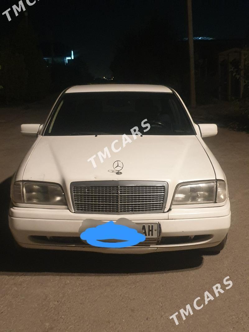 Mercedes-Benz C-Class 1997 - 65 000 TMT - Büzmeýin - img 1