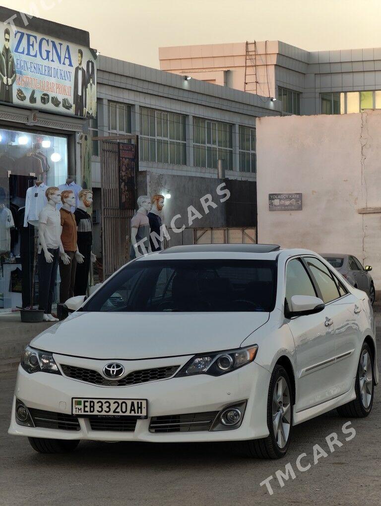 Toyota Camry 2014 - 225 000 TMT - Ашхабад - img 4