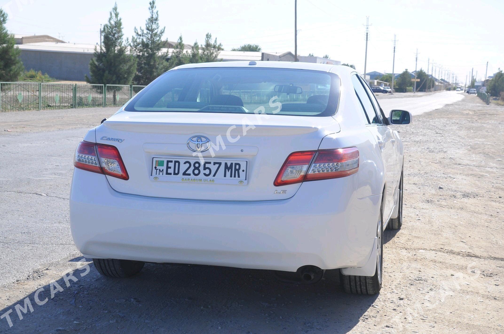 Toyota Camry 2010 - 180 000 TMT - Mary - img 3