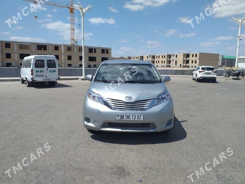 Toyota Sienna 2015 - 380 000 TMT - Daşoguz - img 6