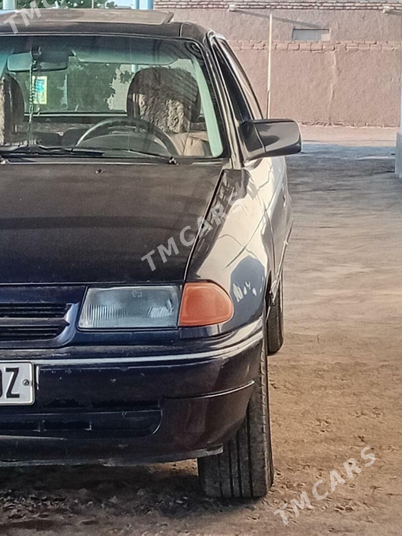 Opel Astra 1994 - 27 000 TMT - Дашогуз - img 2