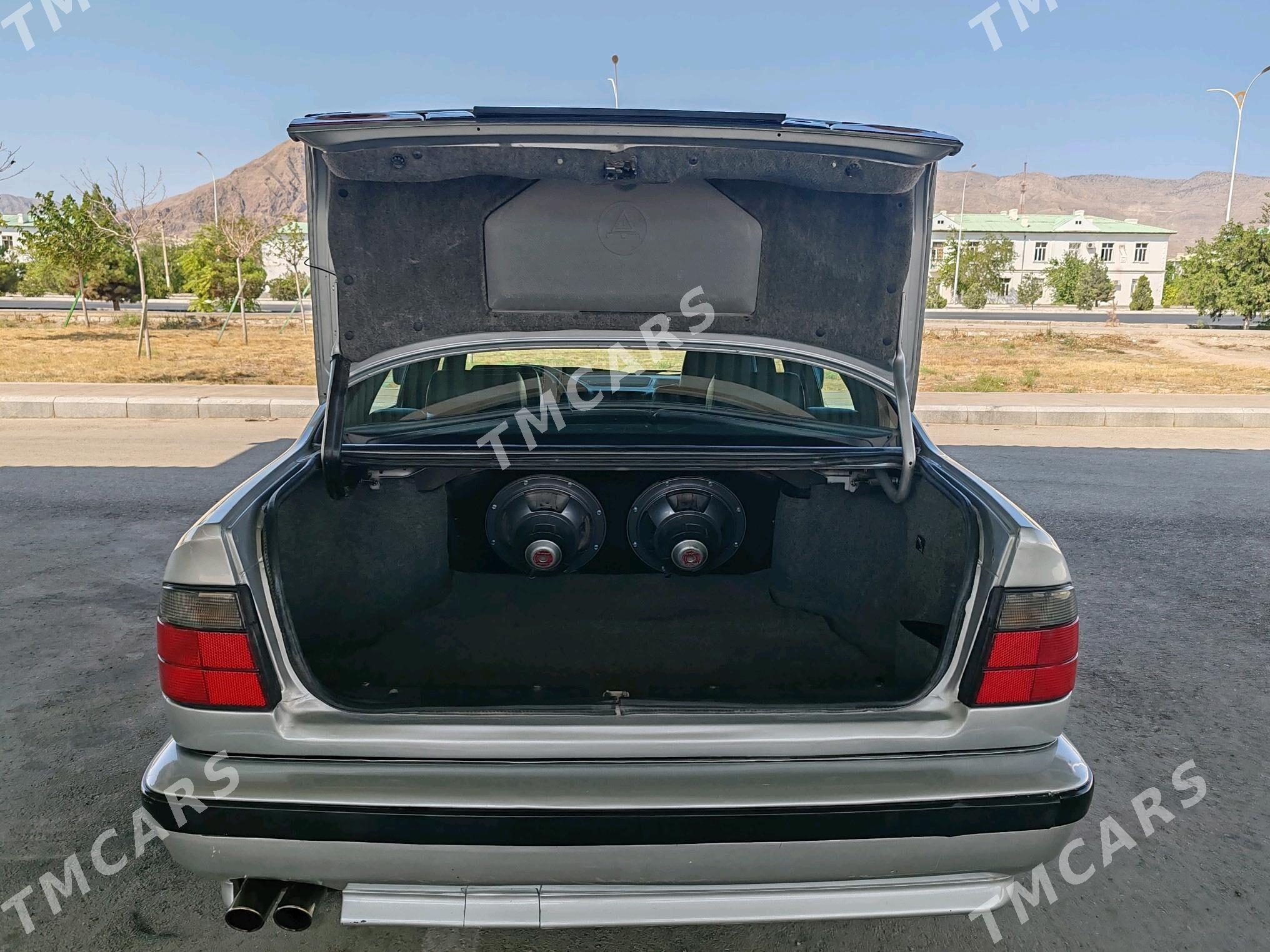 BMW E34 1996 - 85 000 TMT - Балканабат - img 8